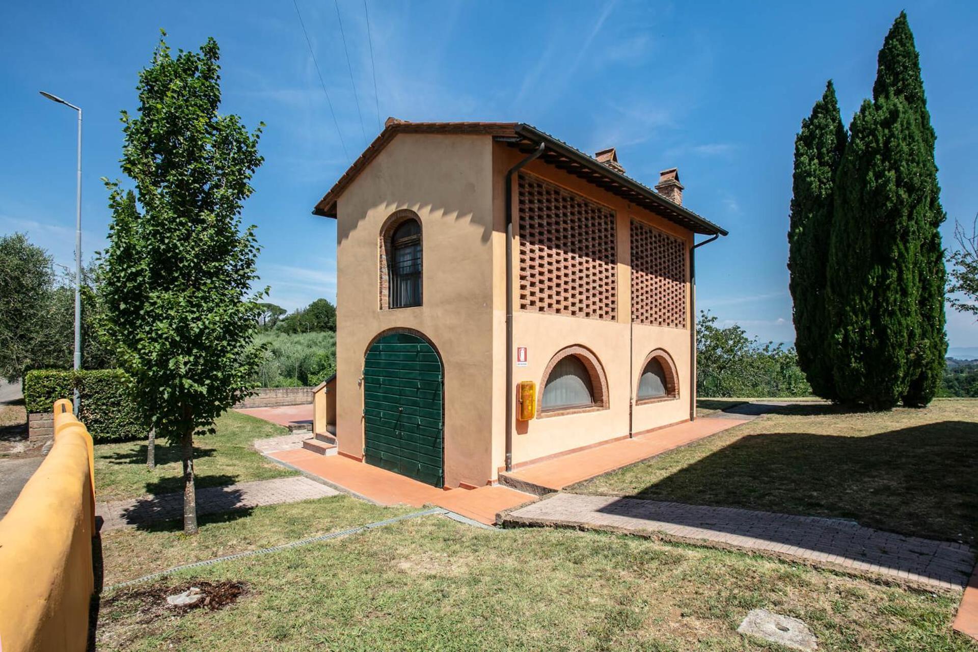 Fattoria Di *